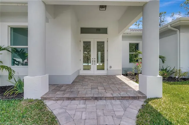 $1,045,000 | 3390 12th Avenue Southeast, Naples, FL 34117