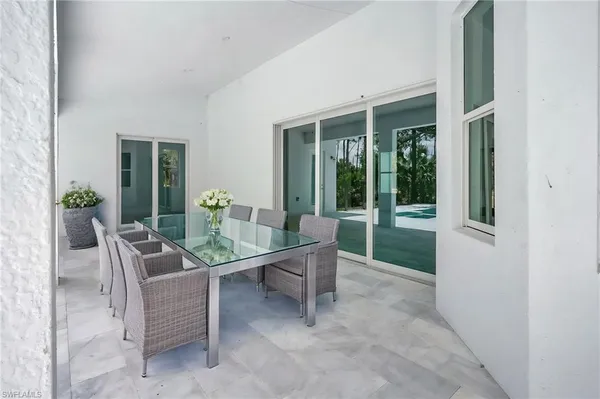$960,000 | 3390 12th Avenue Southeast, Naples, FL 34117