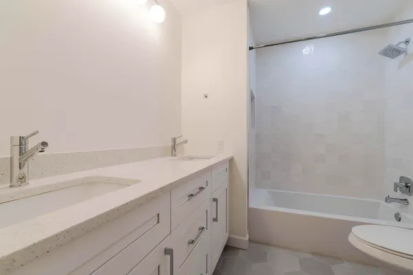 $3,350 | 11 Concourse Drive, Unit D, Jupiter, FL 33469