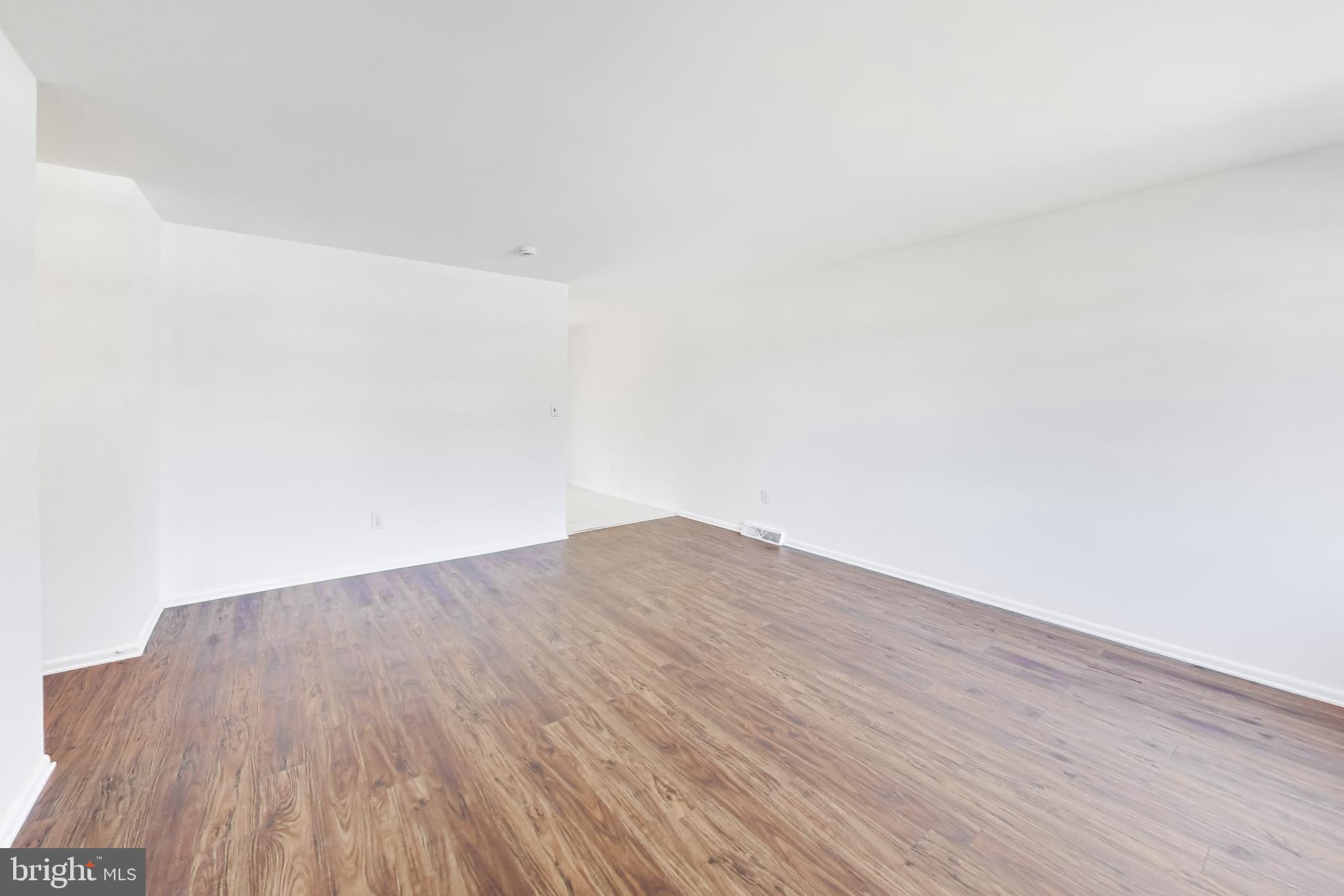 3309 Hayes Street Lanham, MD 20706 - Photo 3 of 27