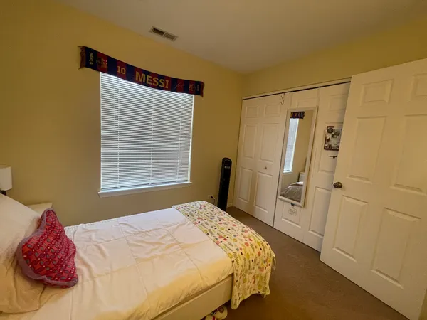 $2,495 | 2872 Cedar Glade Drive, Naperville, IL 60564