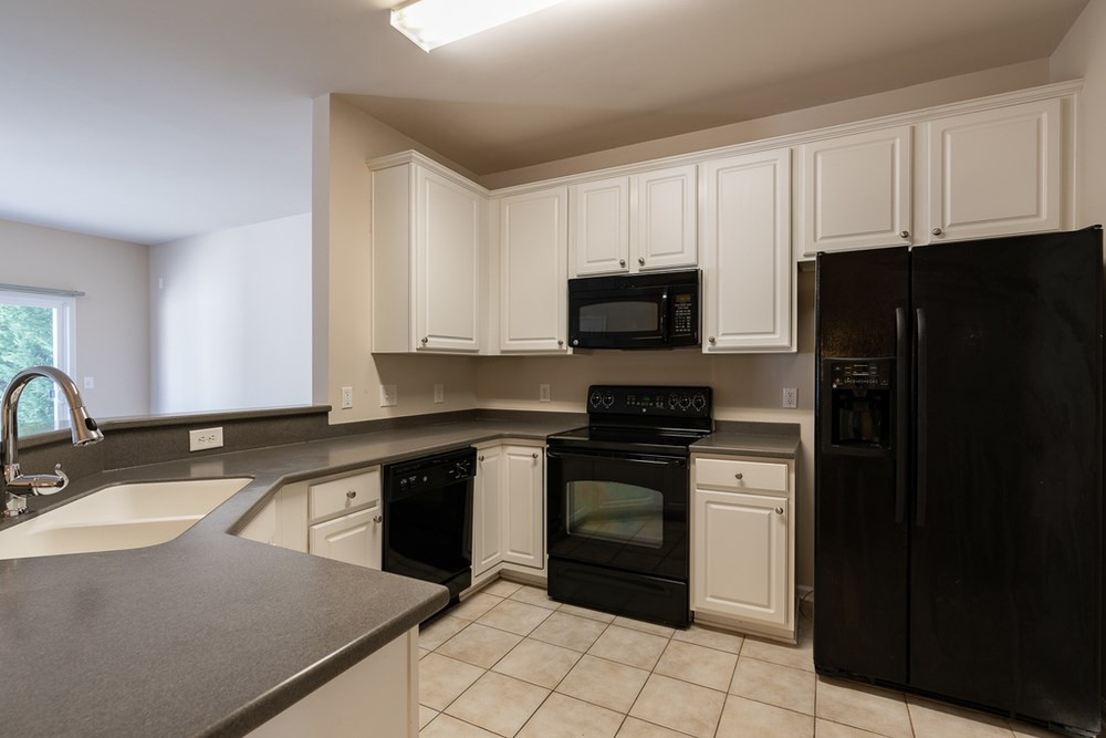 7039 Racine Way Raleigh, NC 27615 - Photo 9 of 30 Kitchen