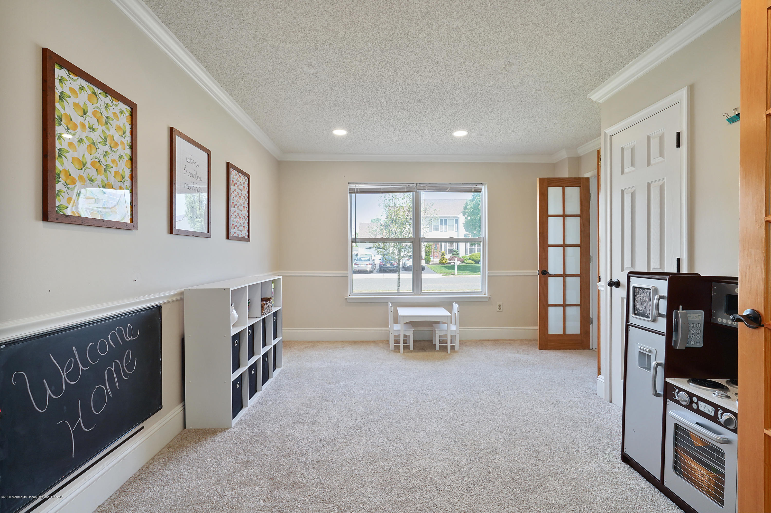 23 Crater Lake Road Howell, NJ 07731 - Photo 9 of 34 a view of a livingroom with furniture and windows