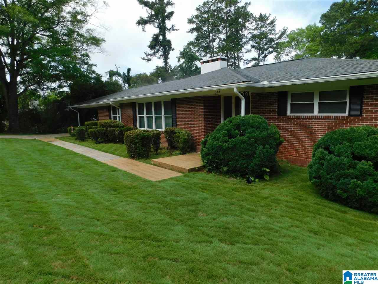 332 Wildwood Road Anniston, AL 36207 - Photo 4 of 36
