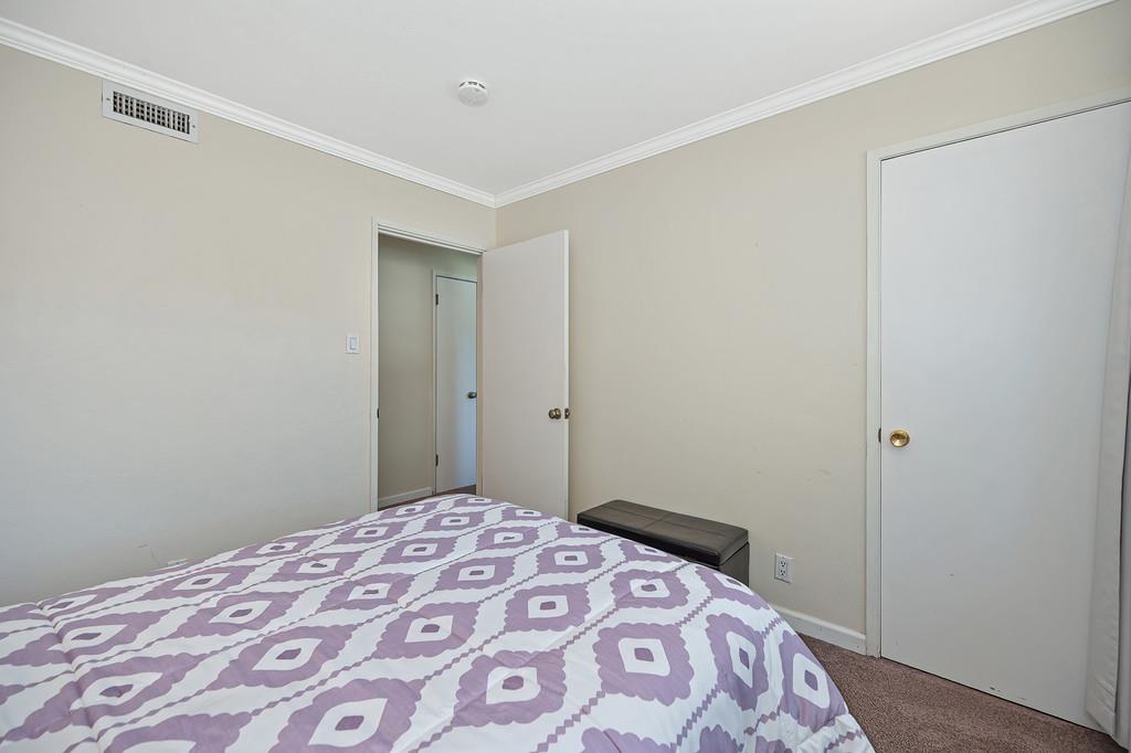 6447 Rexford Way Carmichael, CA 95608 - Photo 21 of 33