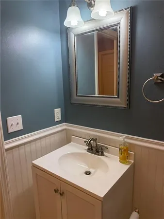 $214,000 | 3101 Douglas Street, St. Joseph, MO 64506