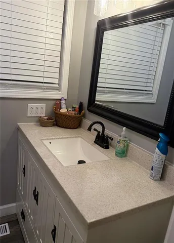 $219,000 | 3101 Douglas Street, St. Joseph, MO 64506