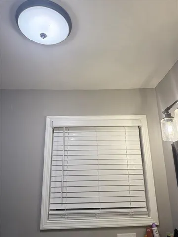 $219,000 | 3101 Douglas Street, St. Joseph, MO 64506