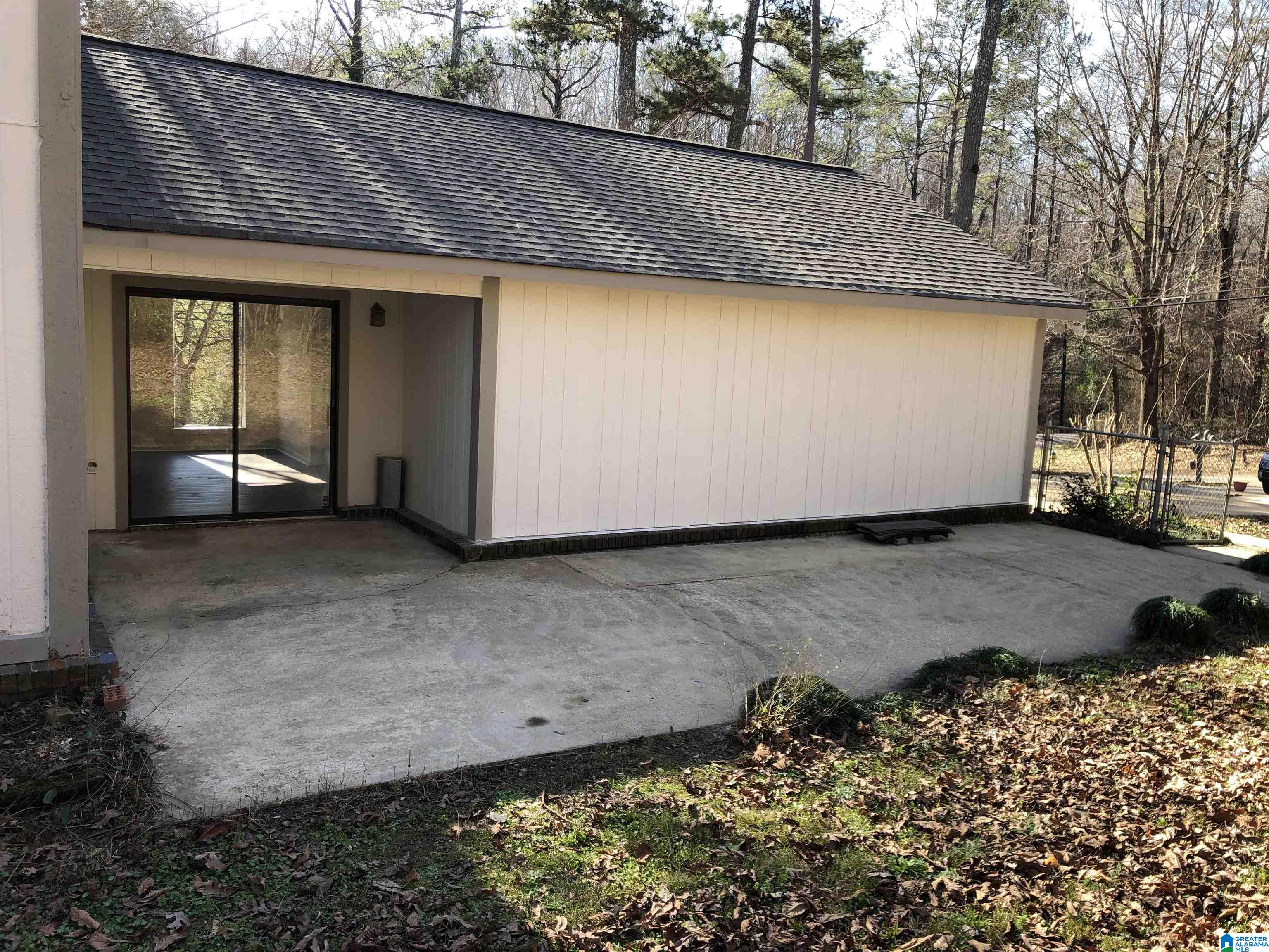 5556 Hampton Road Birmingham, AL 35210 - Photo 5 of 42