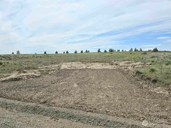 $65,000 | 141 Middle Road, Bickleton, WA 99322