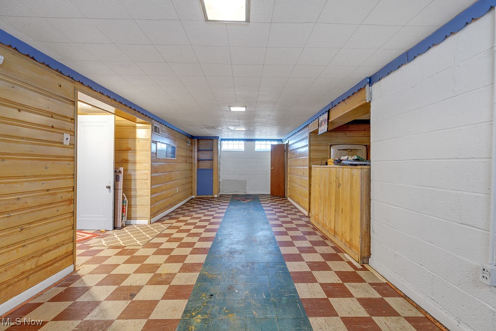 4230 Lambert Road Cleveland, OH 44121 - Photo 24 of 26