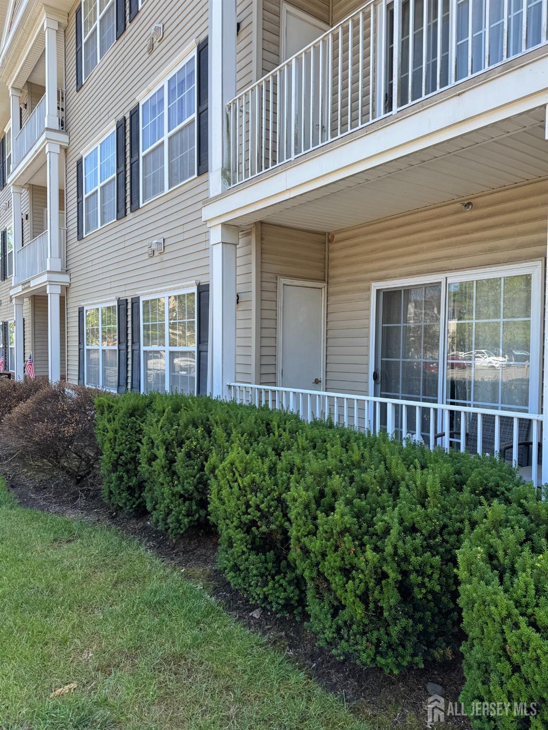 85 Liddle Avenue Edison, NJ 08837 - Photo 19 of 19