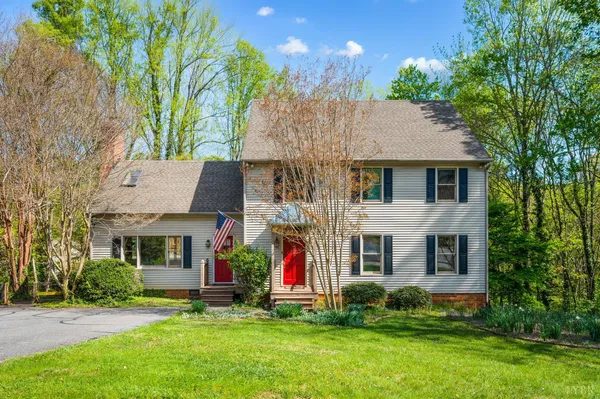 $409,900 | 3228 Azalea Place, Lynchburg, VA 24503