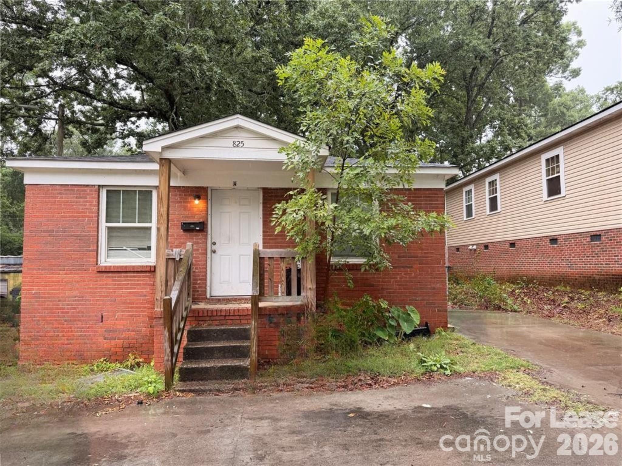 825 Rodey Avenue, Unit 2 Charlotte, NC 28206 - Photo 1 of 12 Gallery Image 1