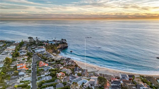 $54,900 | 21 Bay, Laguna Beach, CA 92651