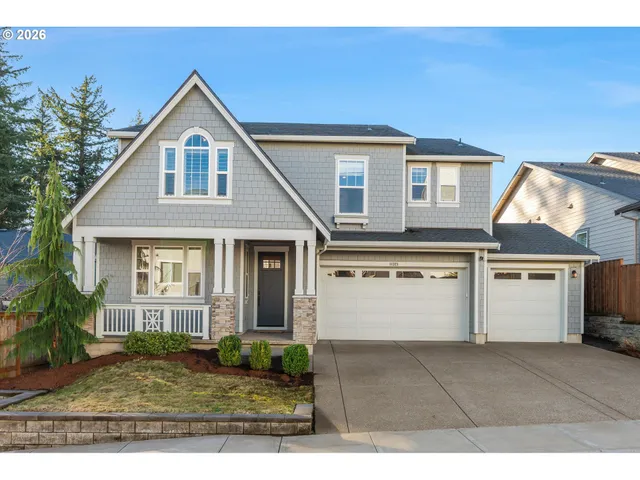 $1,099,000 | 11321 Southeast Cub Court, Happy Valley, OR 97086