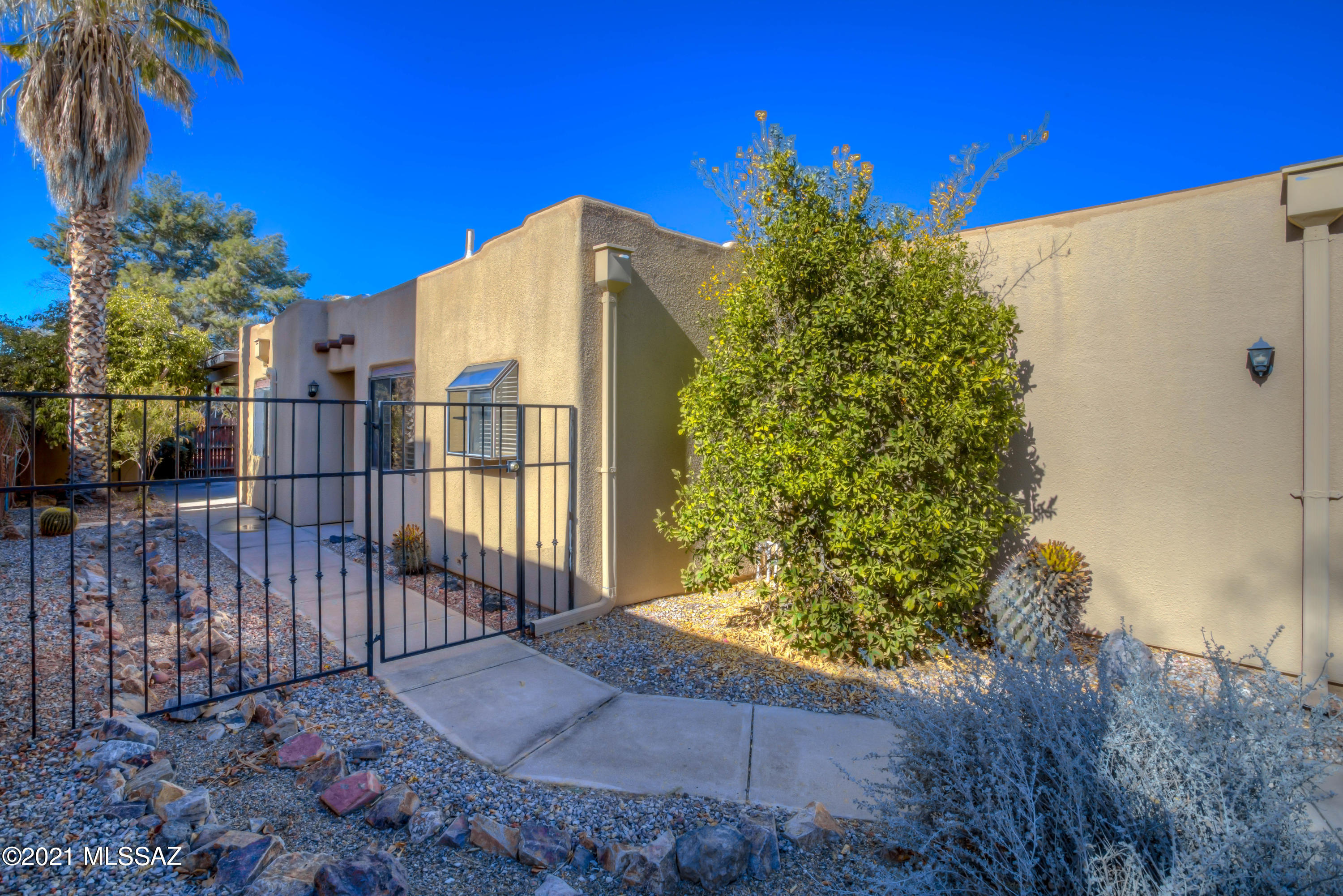 3361 East Popinac Loop Tucson, AZ 85716 - Photo 4 of 49