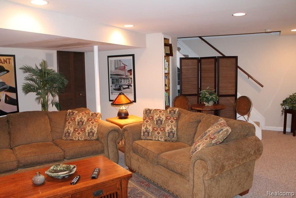 211 East Maryknoll Road Rochester, MI 48309 - Photo 10 of 19 Basement 3.jpg