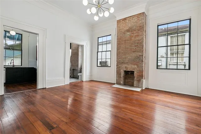 $1,350 | 1265 Esplanade Avenue, Unit 201B, New Orleans, LA 70116