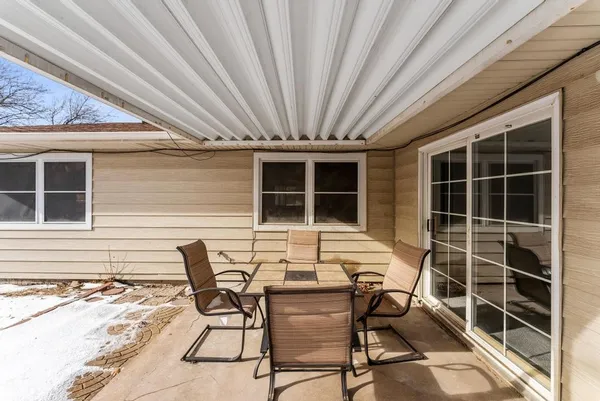 $199,900 | 4410 North Edgemoor Street, Bel Aire, KS 67220