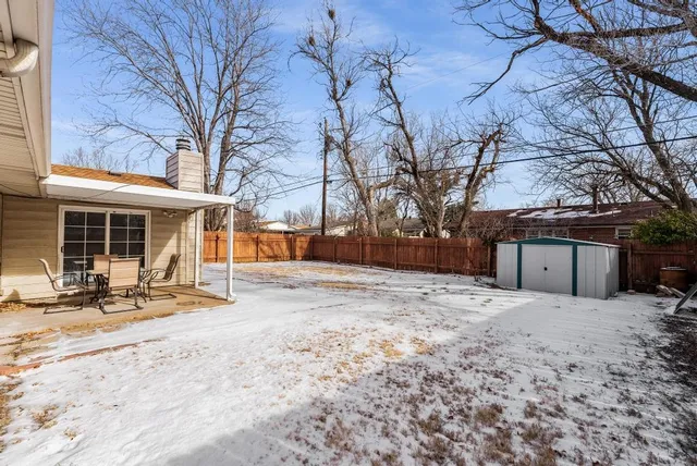 $199,900 | 4410 North Edgemoor Street, Bel Aire, KS 67220