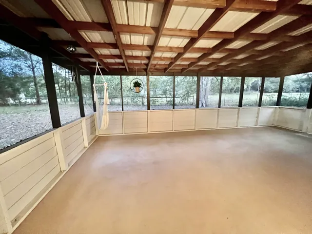 $229,700 | 52 Aero Drive, DeFuniak Springs, FL 32433