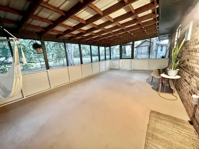 $229,700 | 52 Aero Drive, DeFuniak Springs, FL 32433