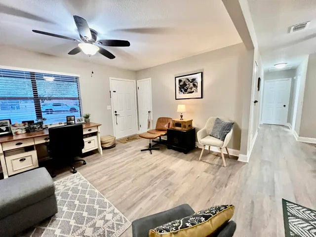 $229,700 | 52 Aero Drive, DeFuniak Springs, FL 32433