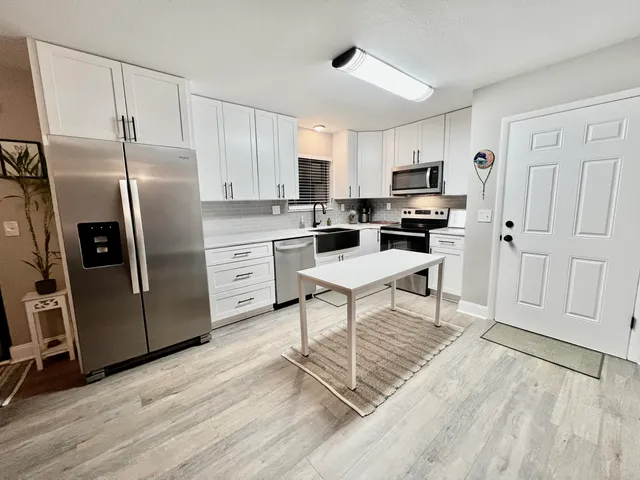 $229,700 | 52 Aero Drive, DeFuniak Springs, FL 32433