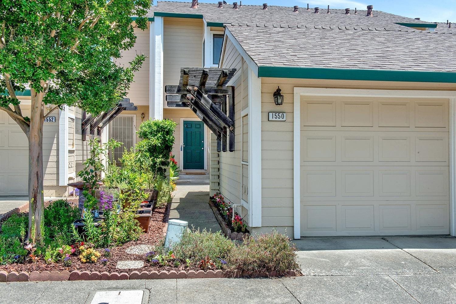 Front of townhome