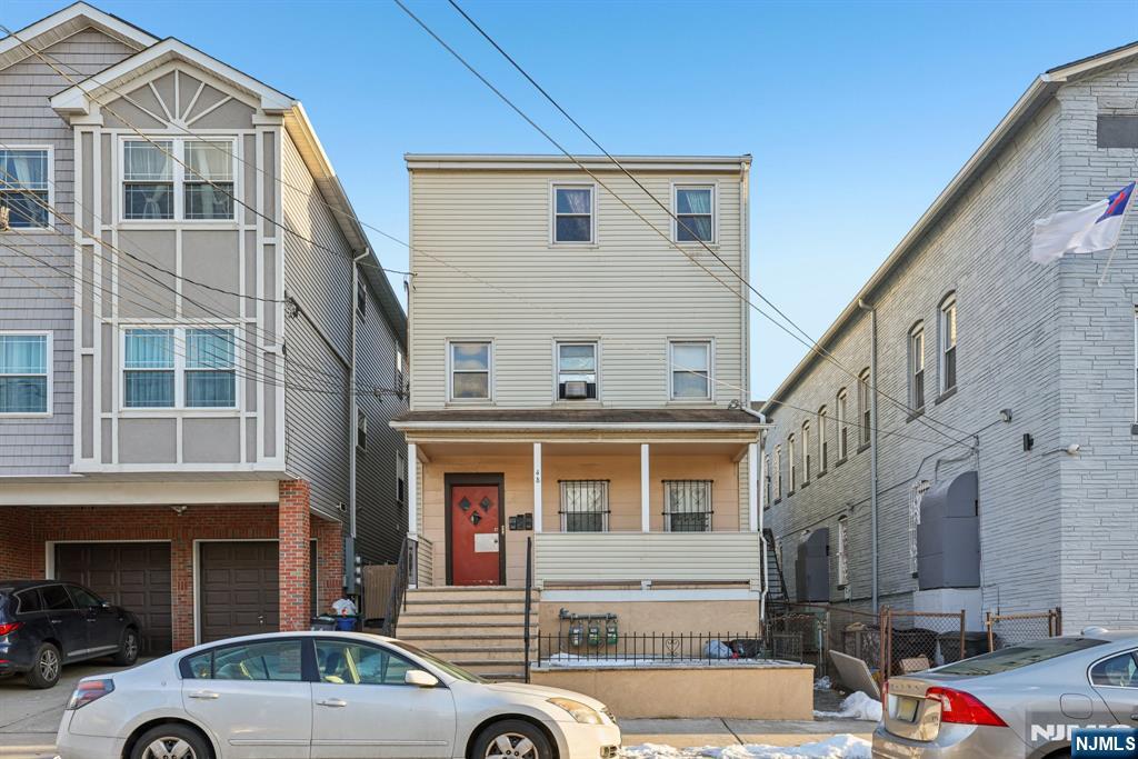 48 Atlantic Street Elizabeth, NJ 07206 - Photo 3 of 25