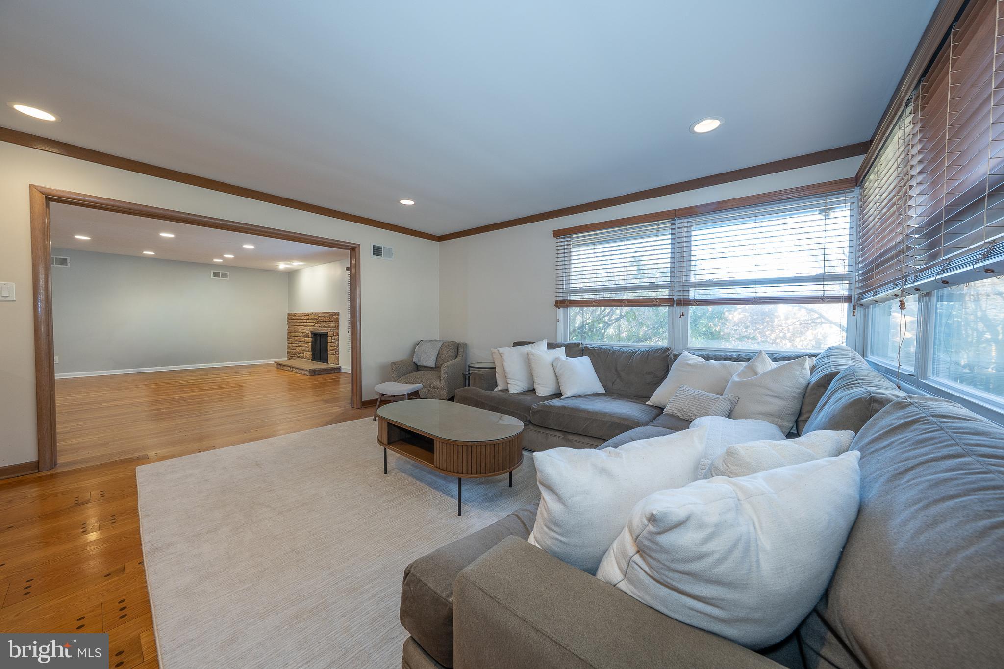 528 Wynlyn Road Wynnewood, PA 19096 - Photo 13 of 33 First floor den