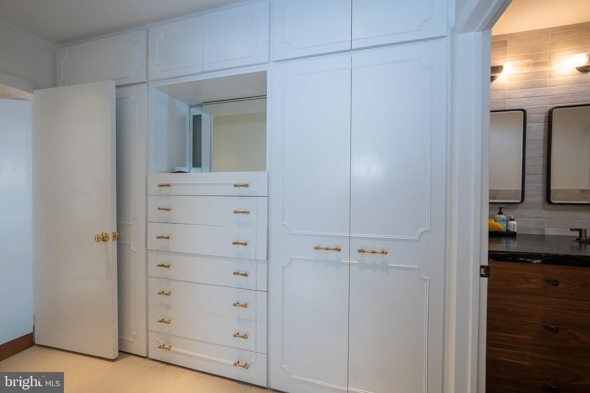 528 Wynlyn Road Wynnewood, PA 19096 - Photo 15 of 33 Primary Suite