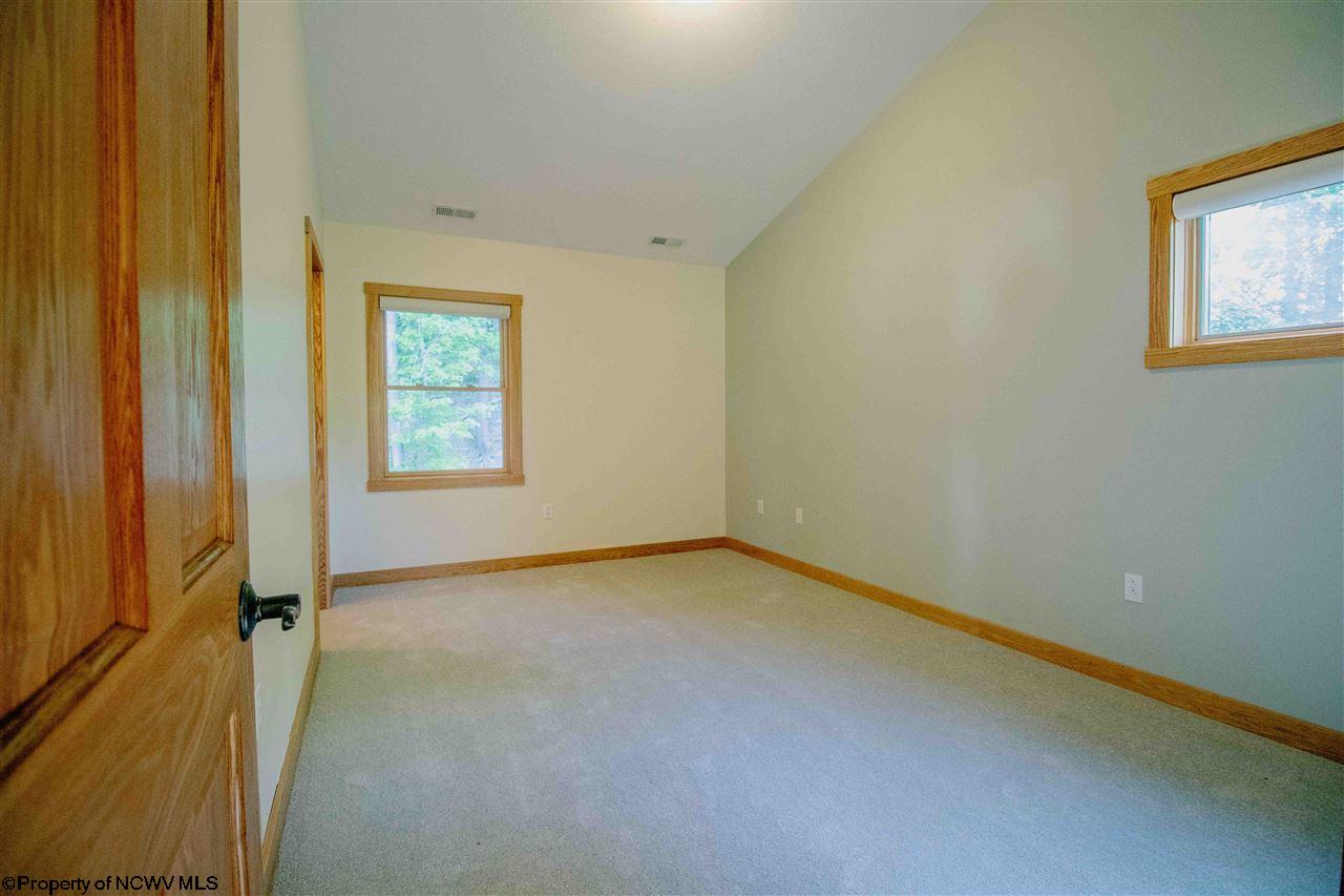 33 Dock View Lane Morgantown, WV 26508 - Photo 18 of 30 Gallery Image 18