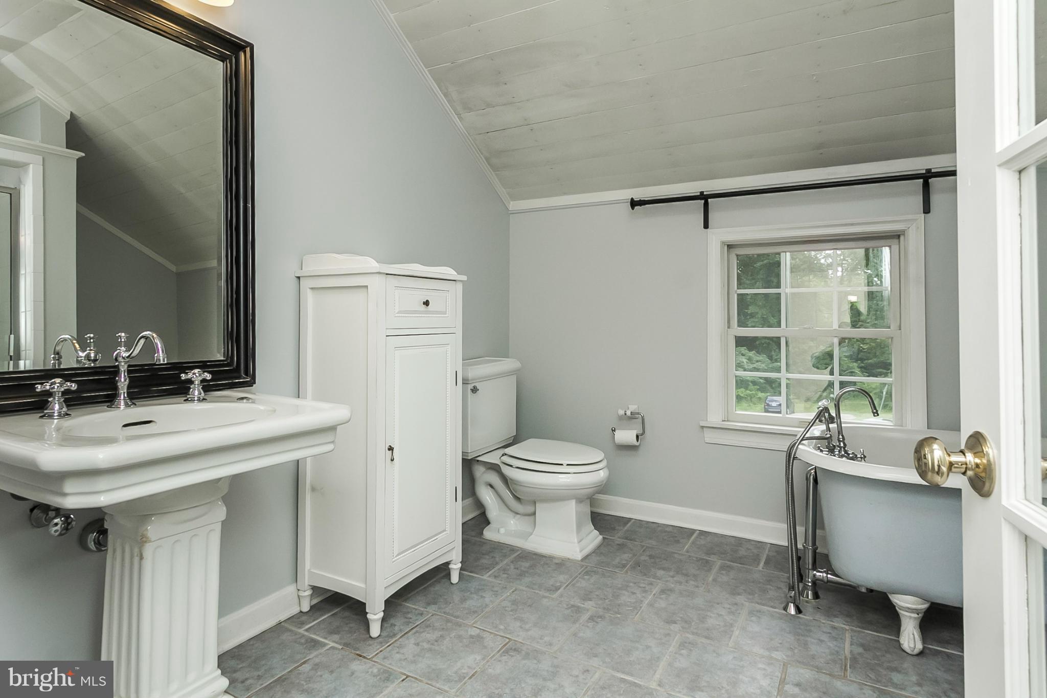 19300 Burke Road White Hall, MD 21161 - Photo 17 of 27 Master Bath
