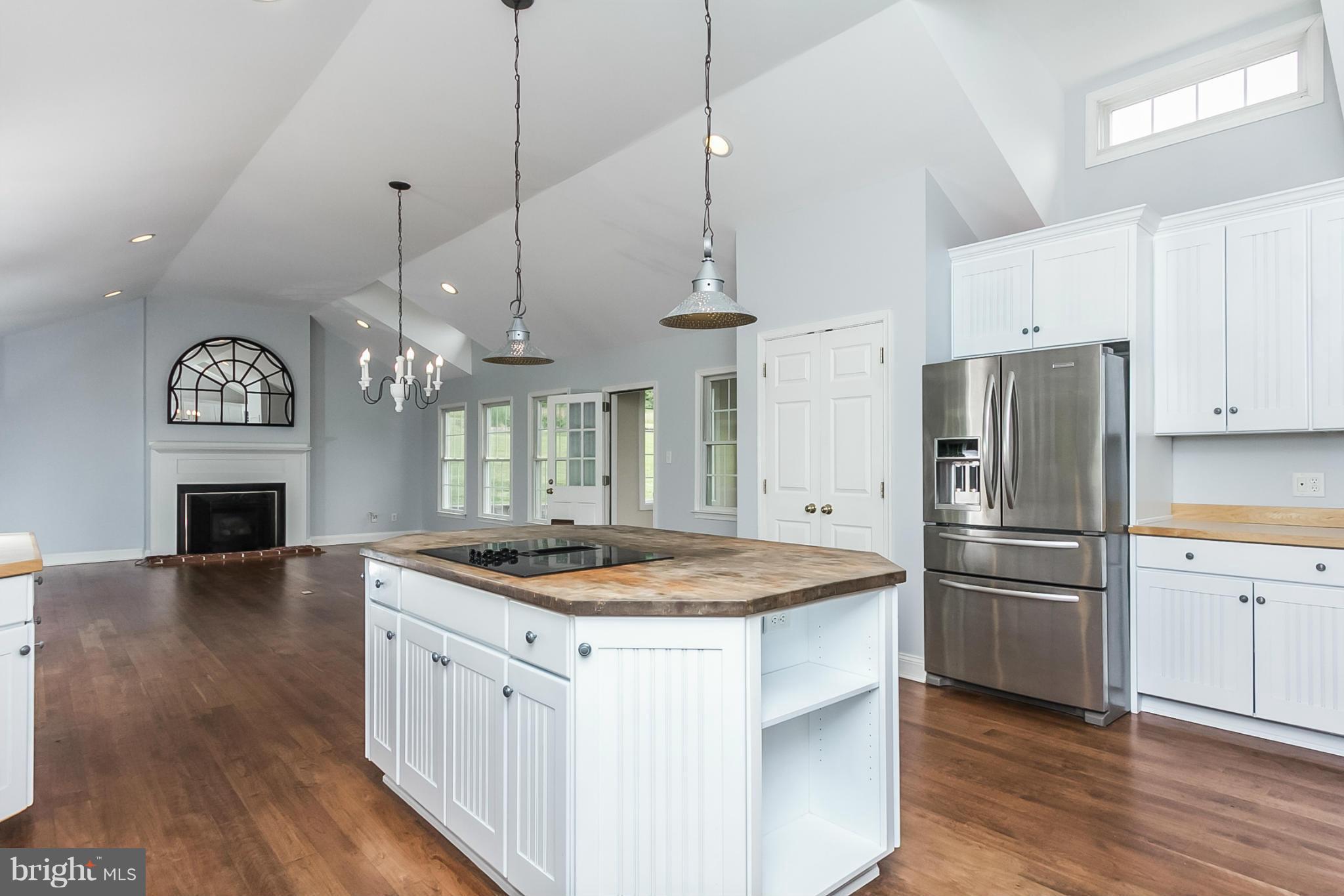 19300 Burke Road White Hall, MD 21161 - Photo 6 of 27 Kitchen