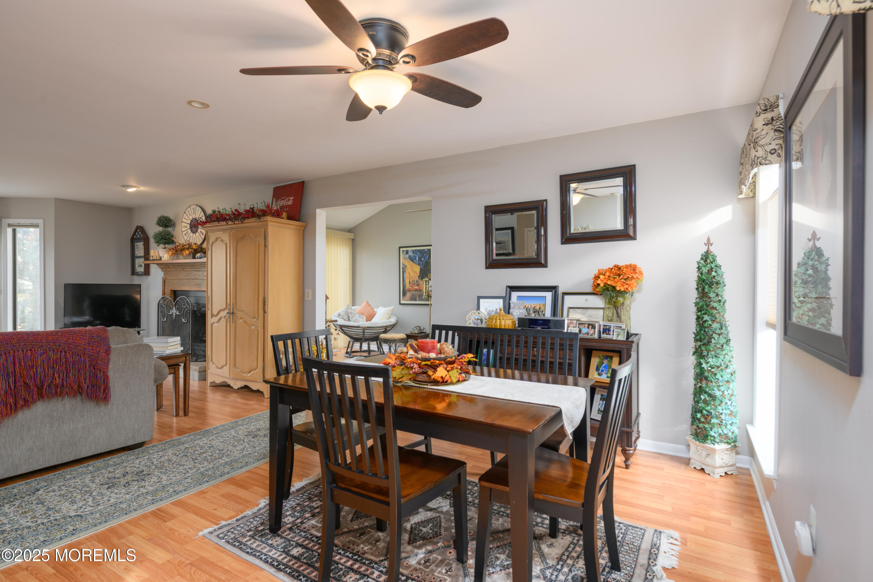 580 Patten Avenue, Unit 31 Long Branch, NJ 07740 - Photo 7 of 30 a view of a dining room with furniture