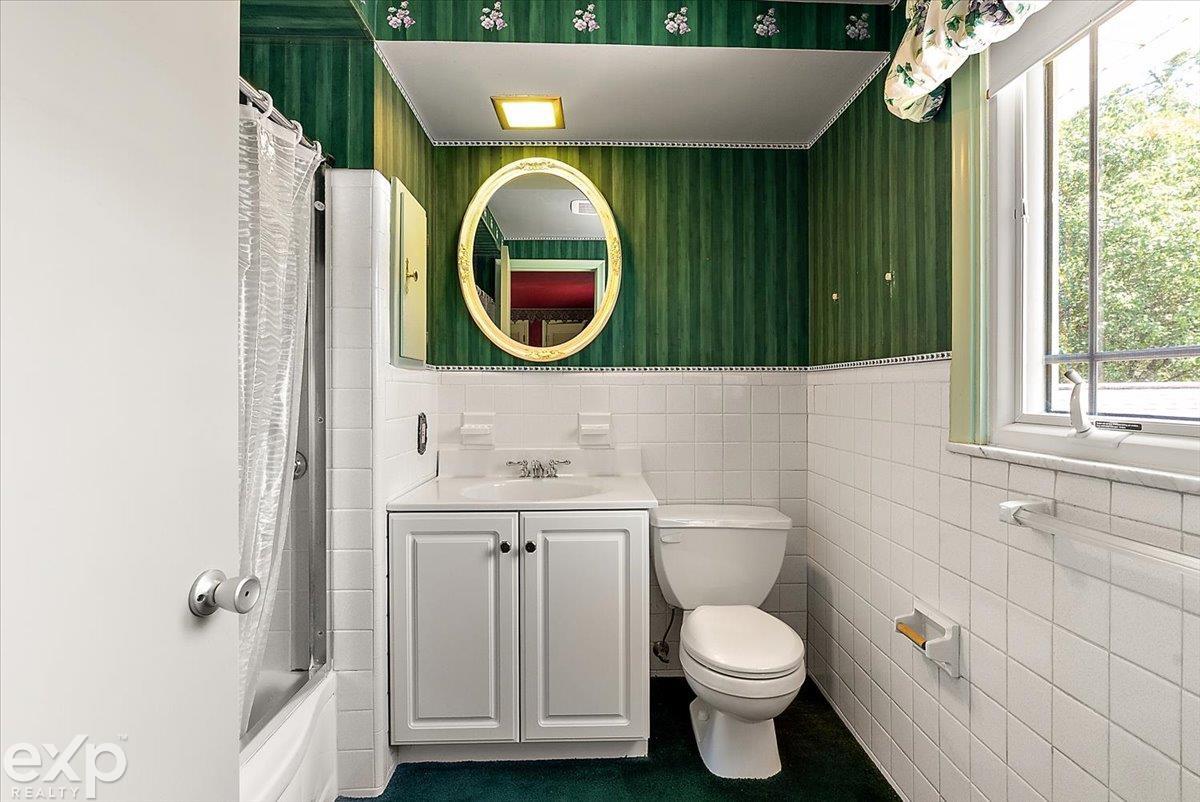100 Moran Road Grosse Pointe Farms, MI 48236 - Photo 46 of 61