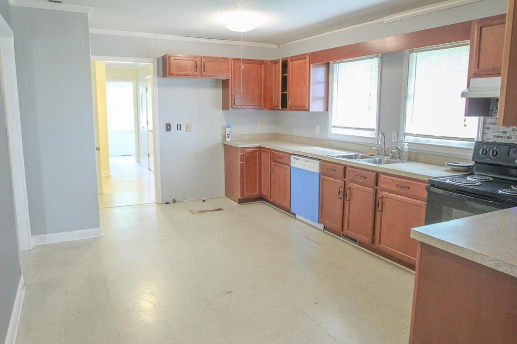 119 Rones Chapel Road Mount Olive, NC 28365 - Photo 13 of 27 Gallery Image 13