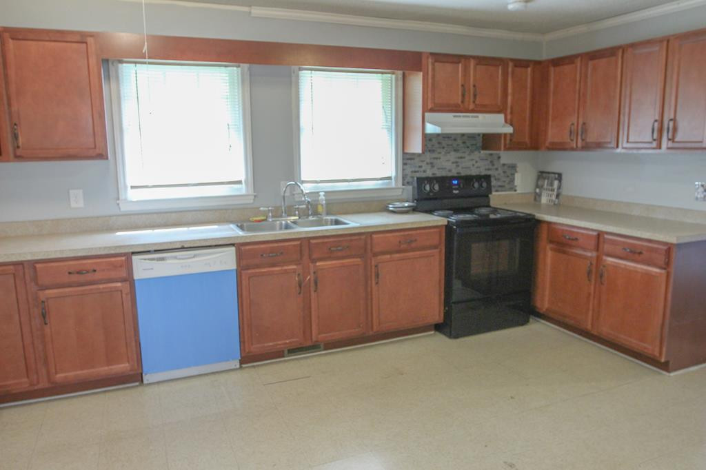 119 Rones Chapel Road Mount Olive, NC 28365 - Photo 14 of 27 Gallery Image 14