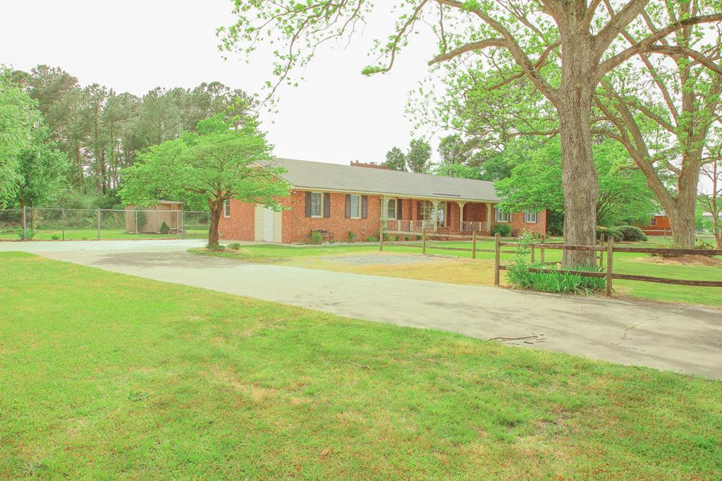 119 Rones Chapel Road Mount Olive, NC 28365 - Photo 3 of 27 Gallery Image 3