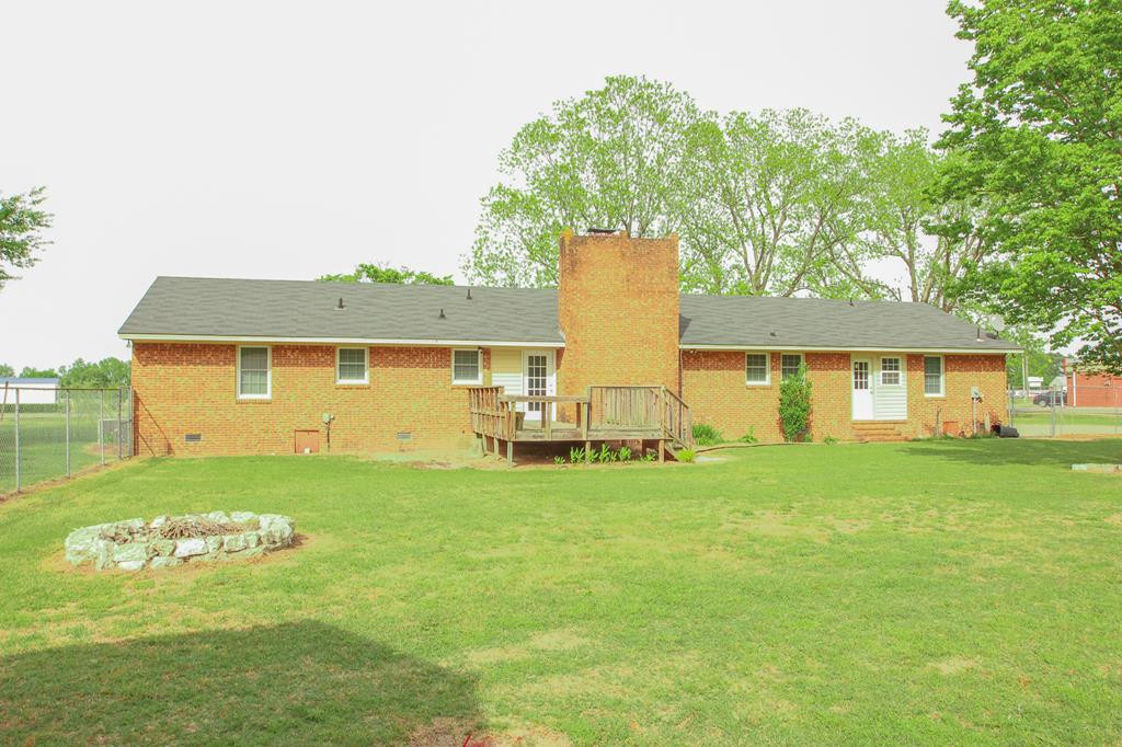 119 Rones Chapel Road Mount Olive, NC 28365 - Photo 6 of 27 Gallery Image 6