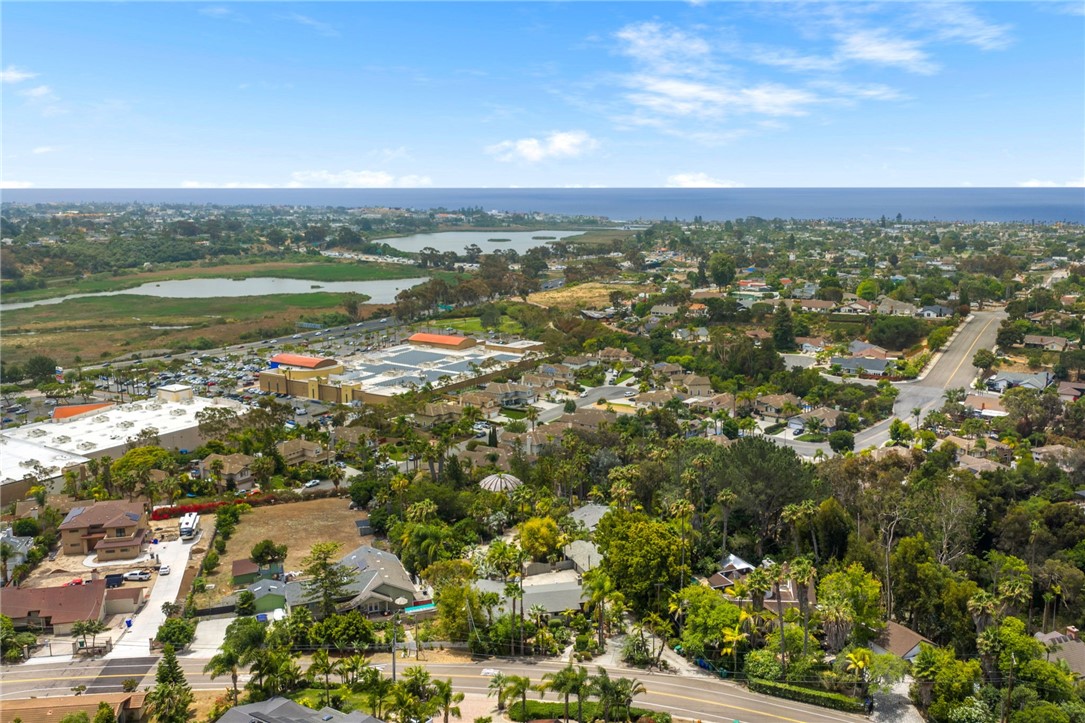 1773 Ivy Road Oceanside, CA 92054 - Photo 49 of 53