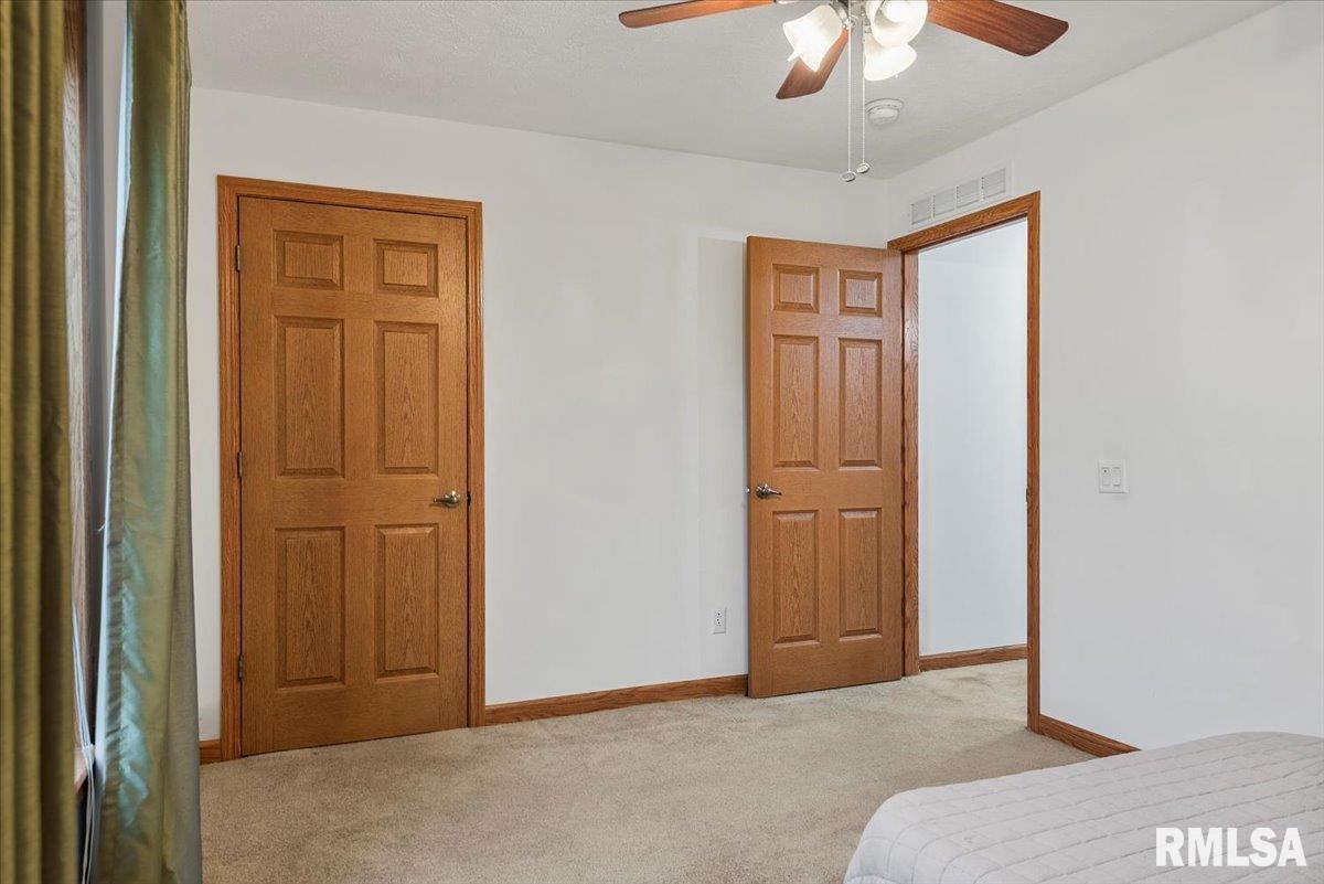 2800 Vía Rosso, Unit 102 Springfield, IL 62703 - Photo 17 of 27 Gallery Image 17
