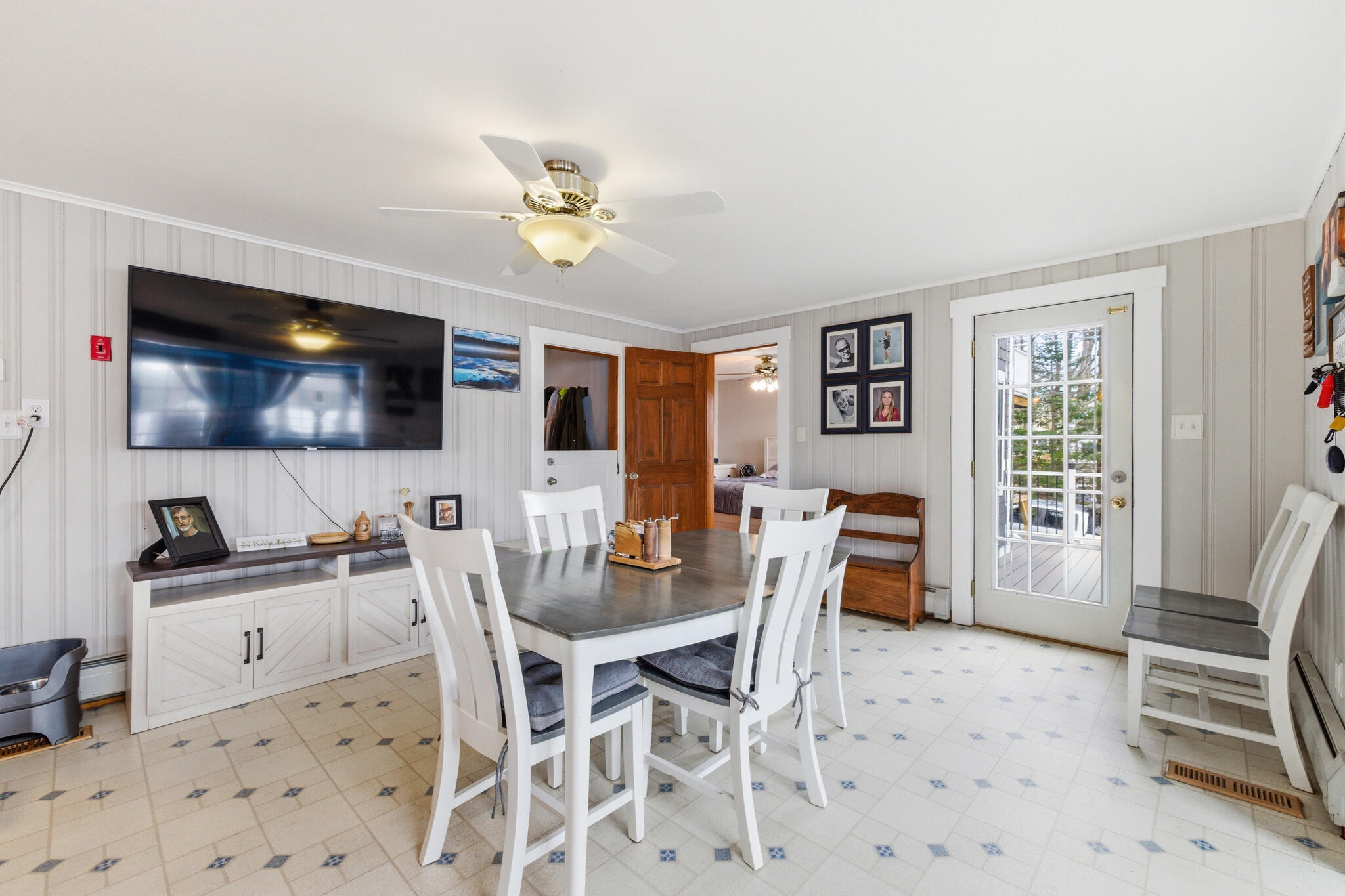 94 Sewell Shores Road Lebanon, ME 04027 - Photo 9 of 40 3G0A5779