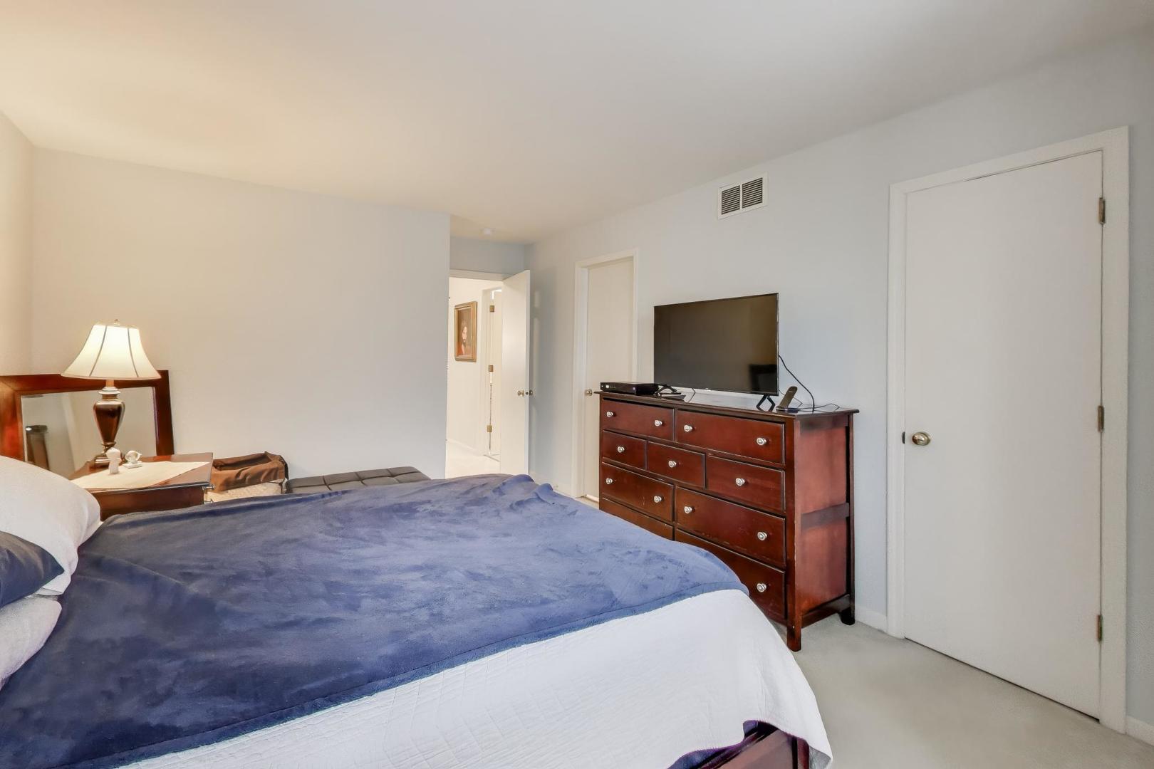 35 Elgin Avenue, Unit A Forest Park, IL 60130 - Photo 16 of 26