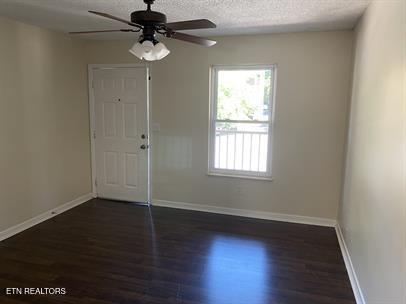 526 Rhodwin Avenue Maryville, TN 37803 - Photo 2 of 11 2f39c74b-bafc-41dc-9bb8-e06cb679c1fd