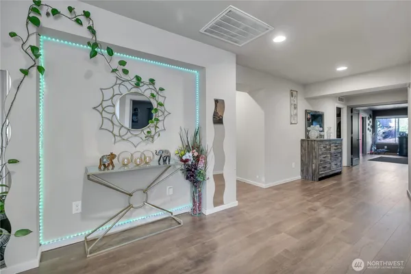 $989,950 | 5812 South 326th Court, Auburn, WA 98001