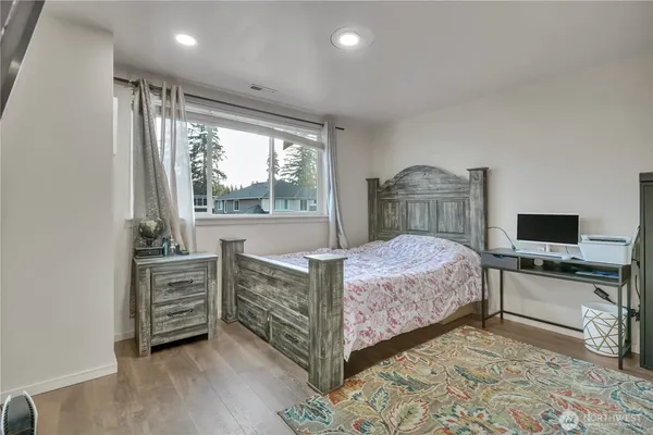 $989,950 | 5812 South 326th Court, Auburn, WA 98001