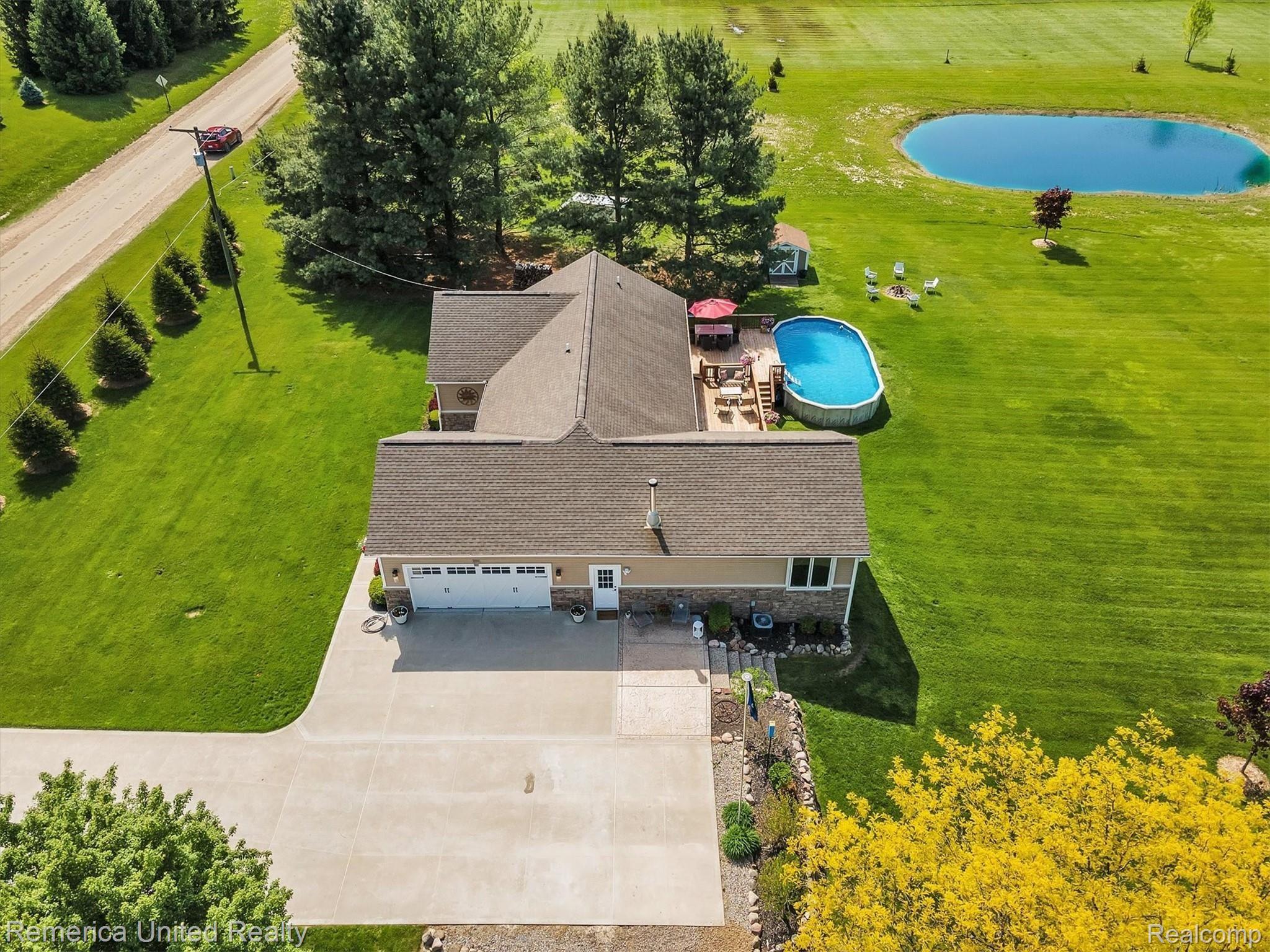 3158 West Marr Road Howell, MI 48855 - Photo 72 of 74 90-3158-W-Marr-Rd-WindowStill-Real-Estate-Photography-90.jpg
